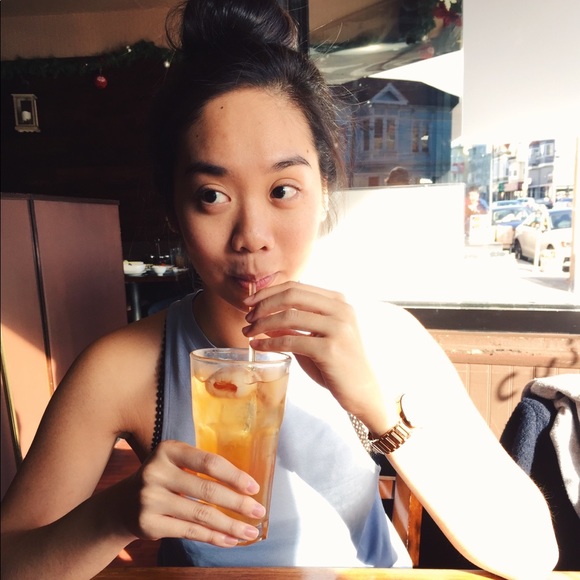 Meet your Posher, Angie - Picture 1 of 1